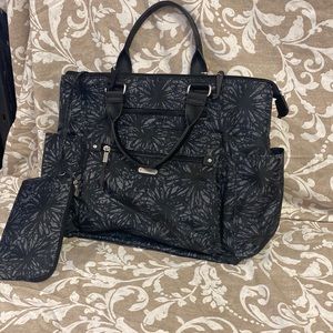 Baggallini any day tote with RFID phone wristlet